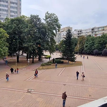 Уютен 2-Стаен Апартамент В Центъра На Добрич Apartment