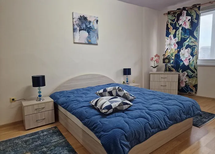 Уютен 2-Стаен Апартамент В Центъра На Добрич * Добрич