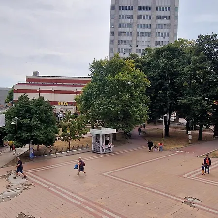 Уютен 2-Стаен Апартамент В Центъра На Добрич * Dobriç