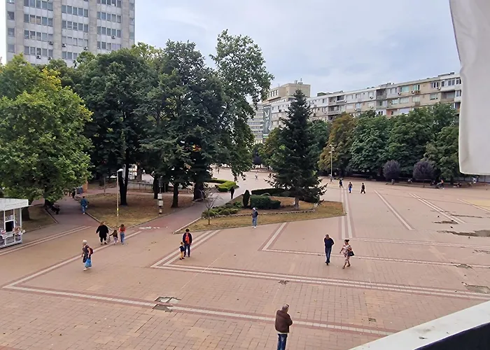 Уютен 2-Стаен Апартамент В Центъра На Добрич Apartamento